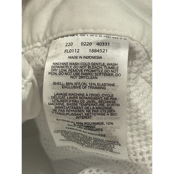 NWT Columbia Women's Coral Point III Shorts PFG White Omni-Shade Stretch Size 6 - Picture 8 of 8